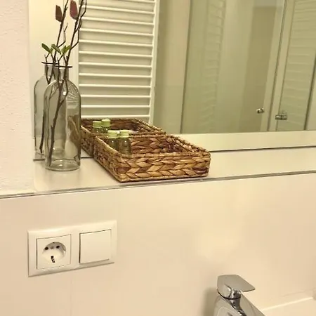 Moderne Erdgeschosswohnung * אוגסבורג